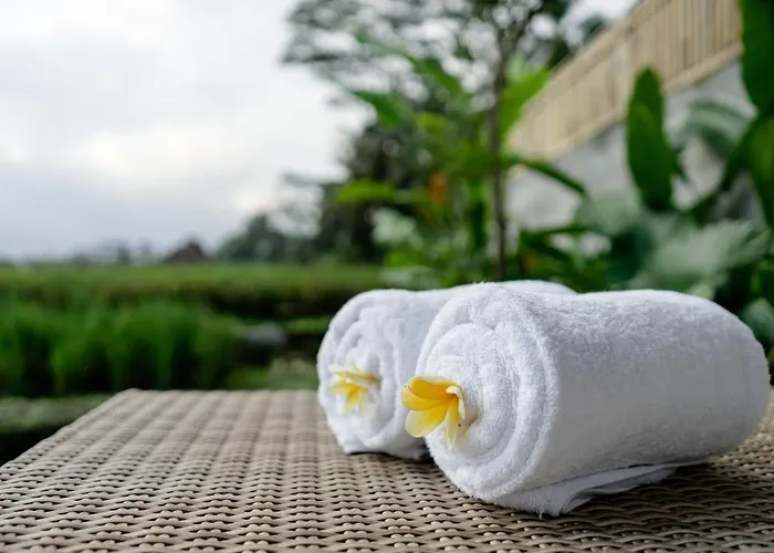 Poka Hidden Paradise & By Eps Hotel 4*