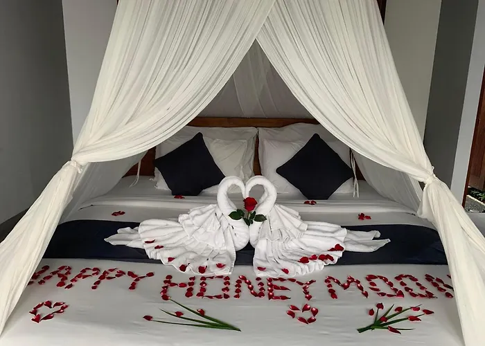 Hotel Poka Hidden Paradise & By Eps 4*