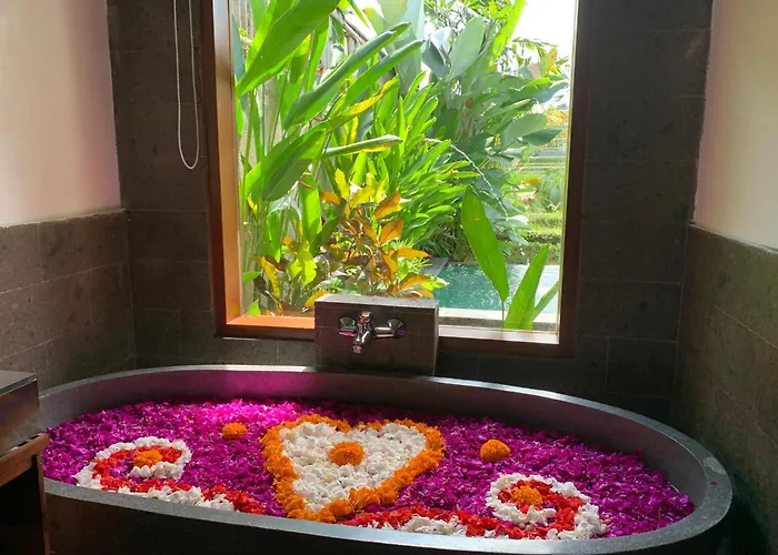Poka Hidden Paradise & By Eps Hotel