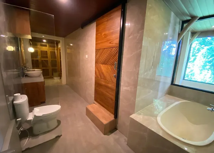 Poka Hidden Paradise & By Eps Hotel Ubud (Bali)