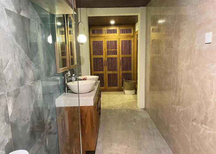 Poka Hidden Paradise & By Eps Hotel 4*